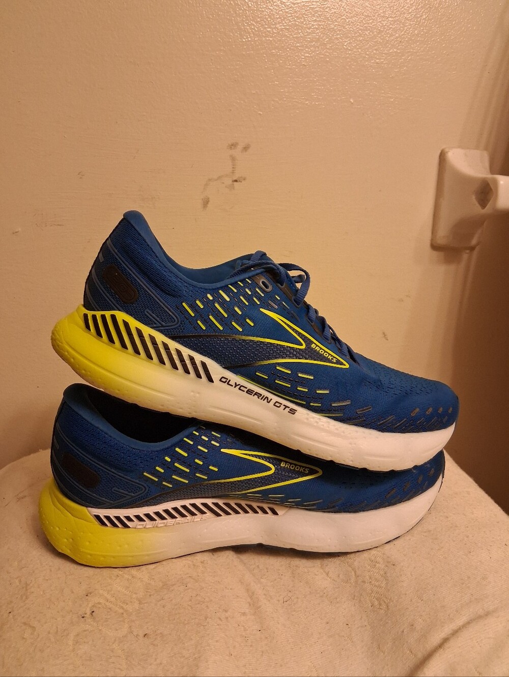 Brooks Glycerin GTS 1103831D482 Men's Running Shoes - Blue/Yellow Size 12
